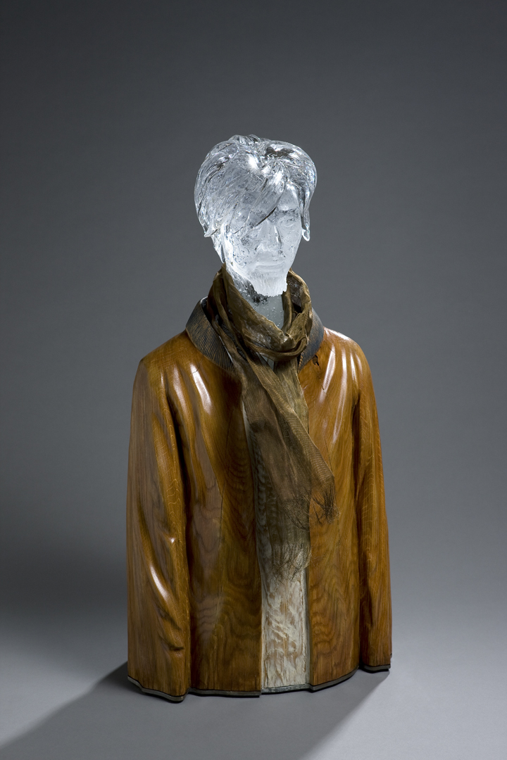 목도리를 한 남자