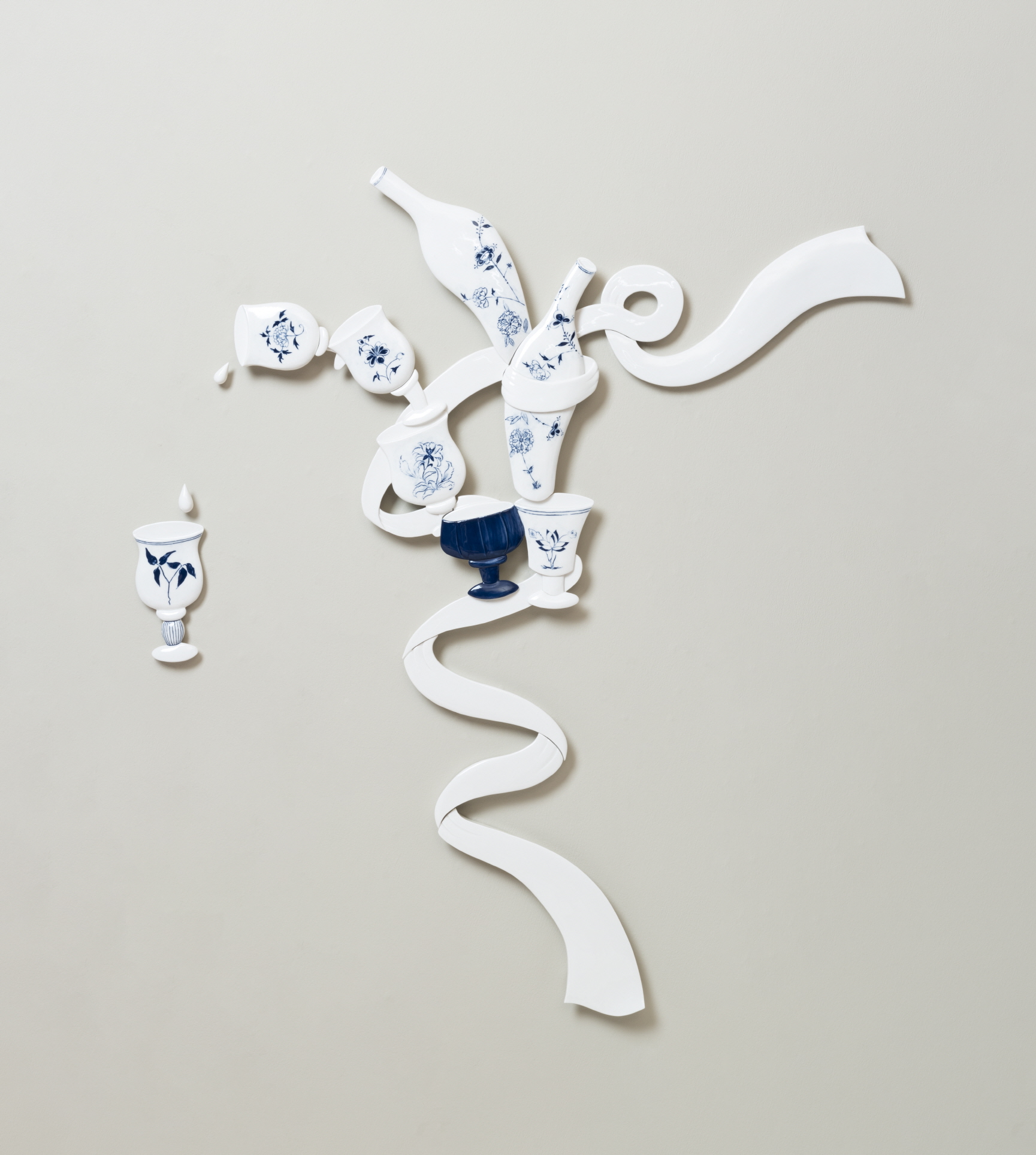 Tied, Hold and Move #14